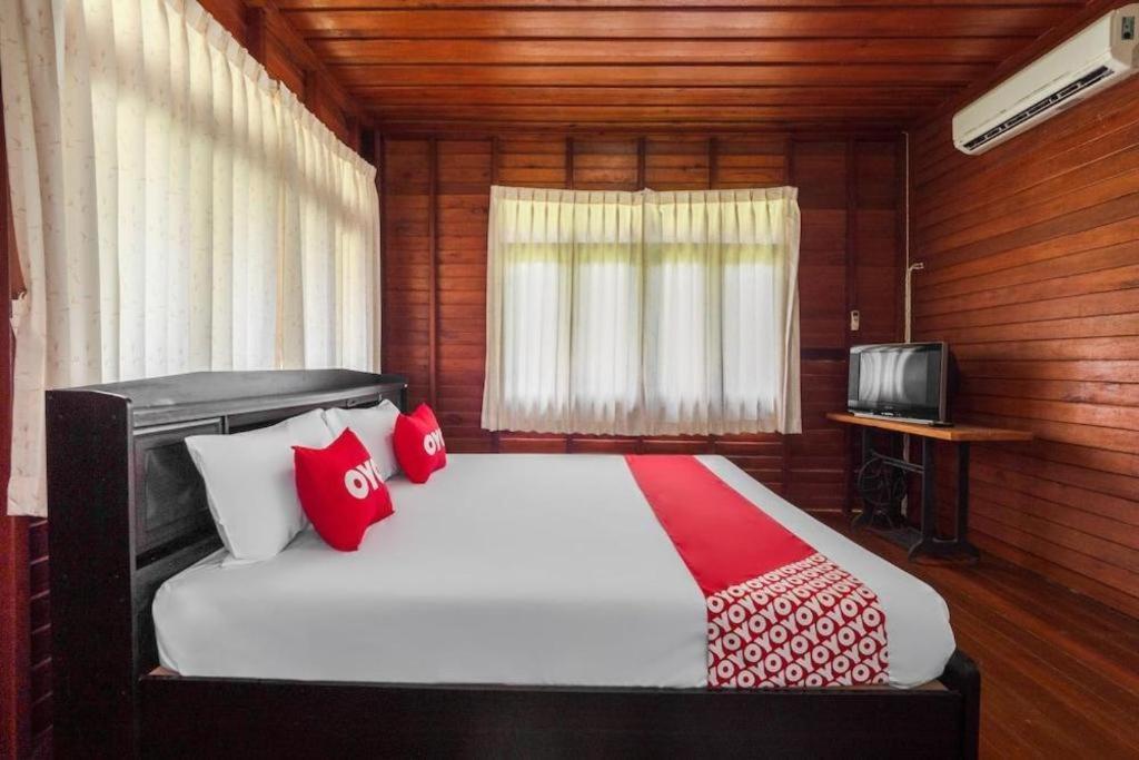 Oyo 1143 Phet Luran Thai Resort Kohchang Ко Чанг Экстерьер фото