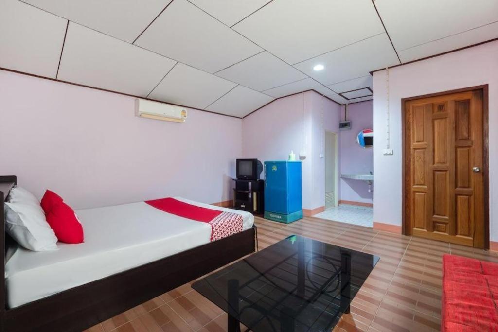 Oyo 1143 Phet Luran Thai Resort Kohchang Ко Чанг Экстерьер фото