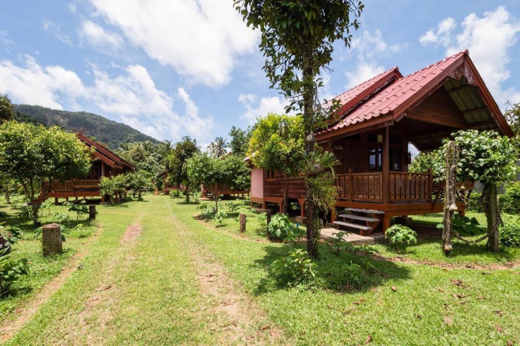 Oyo 1143 Phet Luran Thai Resort Kohchang Ко Чанг Экстерьер фото